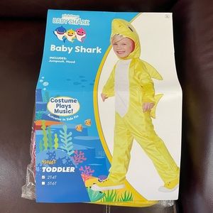 Baby shark costume
